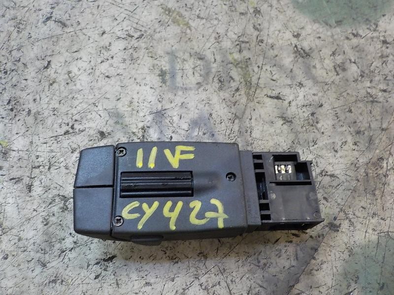 Recambio de modulo electronico para renault twingo 1.2 16v referencia OEM IAM 8200009040  
