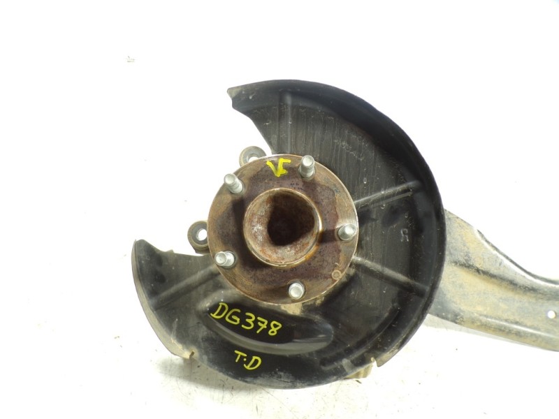 Recambio de mangueta trasera derecha para mazda cx-5 2.2 turbodiesel cat referencia OEM IAM KD332611X  