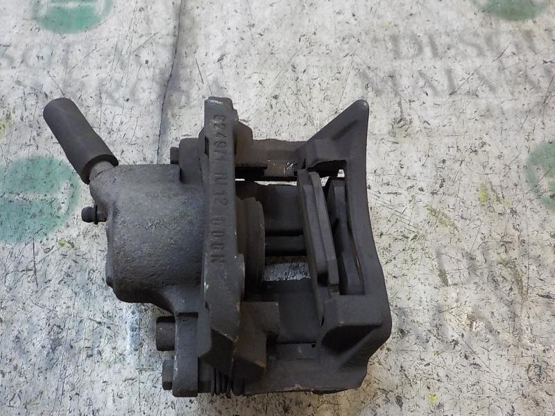 Recambio de pinza freno delantera derecha para renault twingo 1.2 16v referencia OEM IAM 7701207959  
