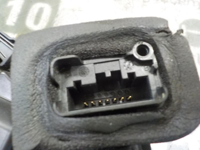 Recambio de cerradura puerta trasera derecha para skoda spaceback (5h) 1.6 tdi dpf referencia OEM IAM 5E0839016A  