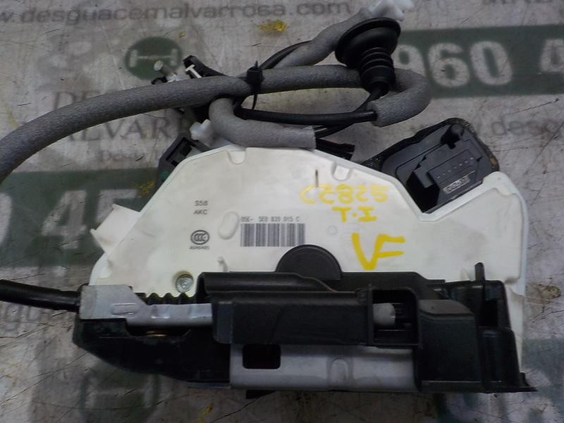 Recambio de cerradura puerta trasera izquierda para skoda spaceback (5h) 1.6 tdi dpf referencia OEM IAM 5E0839015A  