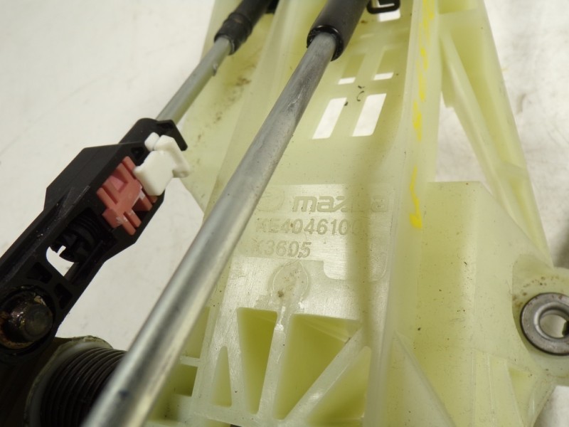 Recambio de palanca cambio para mazda cx-5 2.2 turbodiesel cat referencia OEM IAM KE4046100B KE4046100 