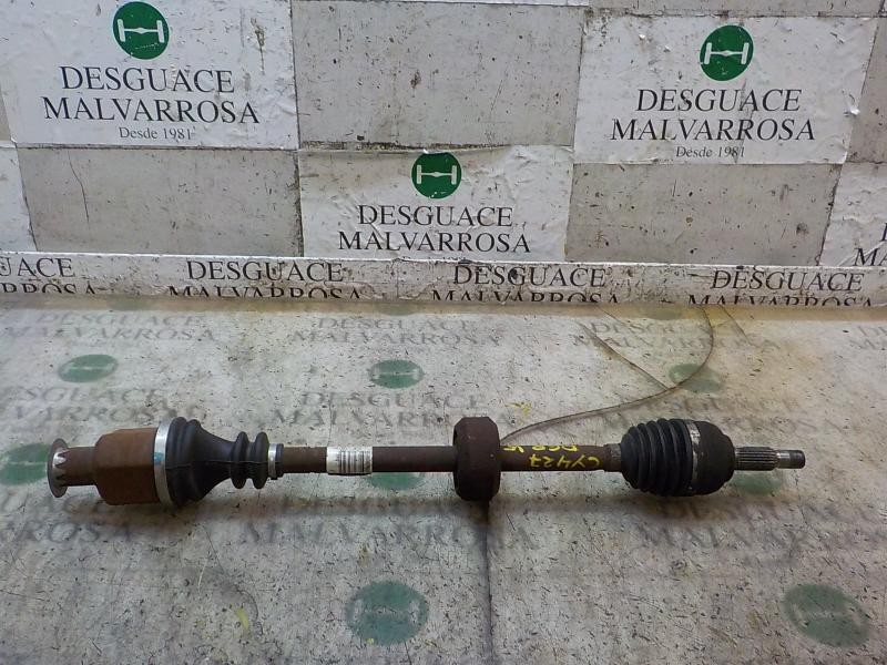 Recambio de transmision derecha para renault twingo 1.2 16v referencia OEM IAM 8200684084  