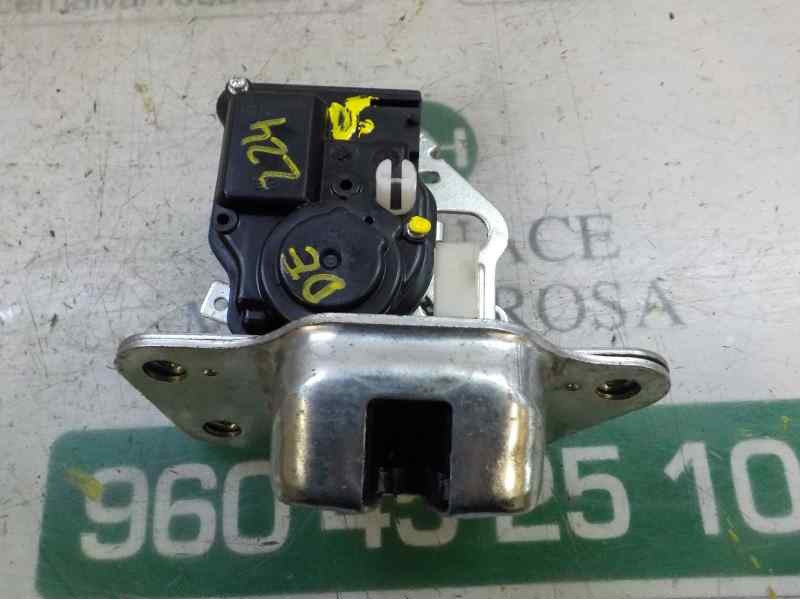 Recambio de cerradura maletero / porton para jeep patriot 2.0 crd cat referencia OEM IAM   