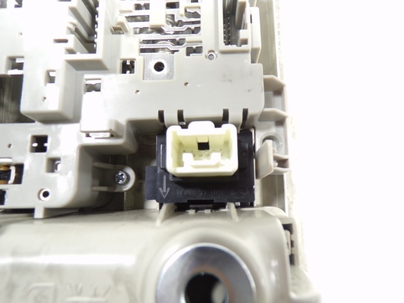 Recambio de piloto interior para mazda cx-5 2.2 turbodiesel cat referencia OEM IAM KD4569970A75 KD4569971 