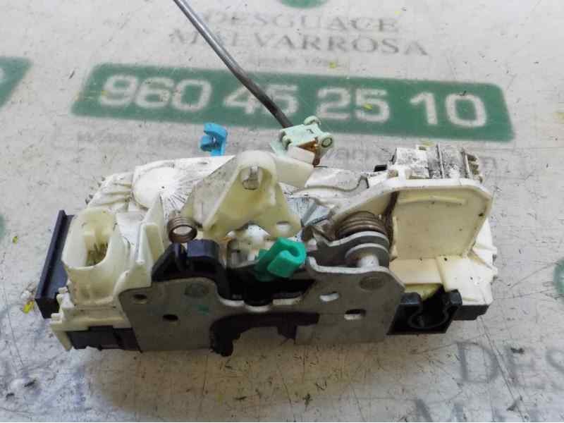 Recambio de cerradura puerta delantera izquierda para jeep patriot 2.0 crd cat referencia OEM IAM   