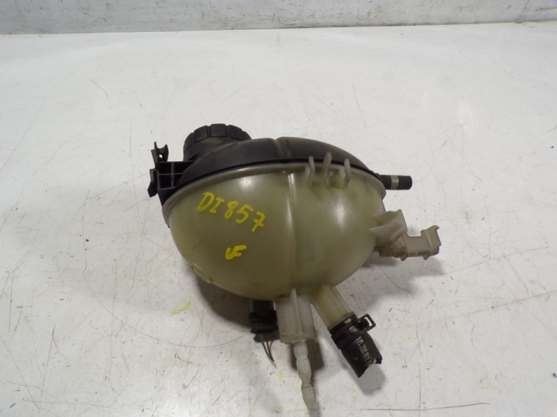 Recambio de deposito expansion para mercedes-benz clase c (w204) familiar 2.1 cdi cat referencia OEM IAM A2045000549  