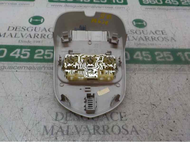 Recambio de piloto interior para peugeot 3008 confort referencia OEM IAM 6362Q2  