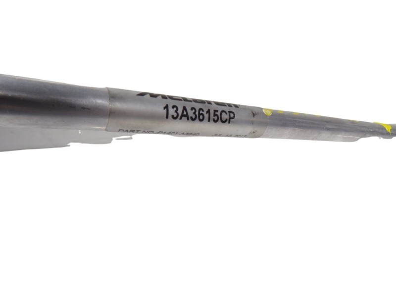 Recambio de tubos aire acondicionado para mclaren 570s spider p13 referencia OEM IAM  13A3615CP 