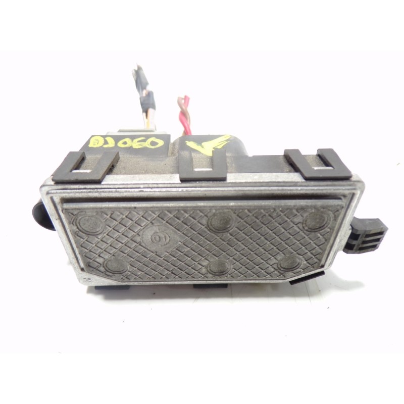 Recambio de resistencia calefaccion para ford focus lim. 1.5 tdci cat referencia OEM IAM 1888653 AV6N19E624AB 