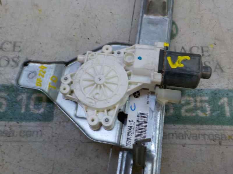 Recambio de elevalunas trasero derecho para jeep patriot 2.0 crd cat referencia OEM IAM   