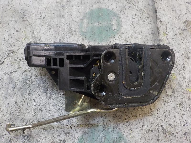 Recambio de cerradura puerta delantera derecha para hyundai terracan (hp) 2.9 crdi cat referencia OEM IAM 81320H1020  