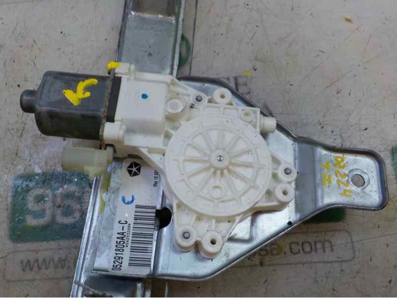 Recambio de elevalunas trasero izquierdo para jeep patriot 2.0 crd cat referencia OEM IAM   