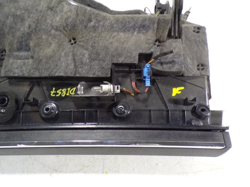 Recambio de guantera para mercedes-benz clase c (w204) familiar 2.1 cdi cat referencia OEM IAM A20468000989F45  