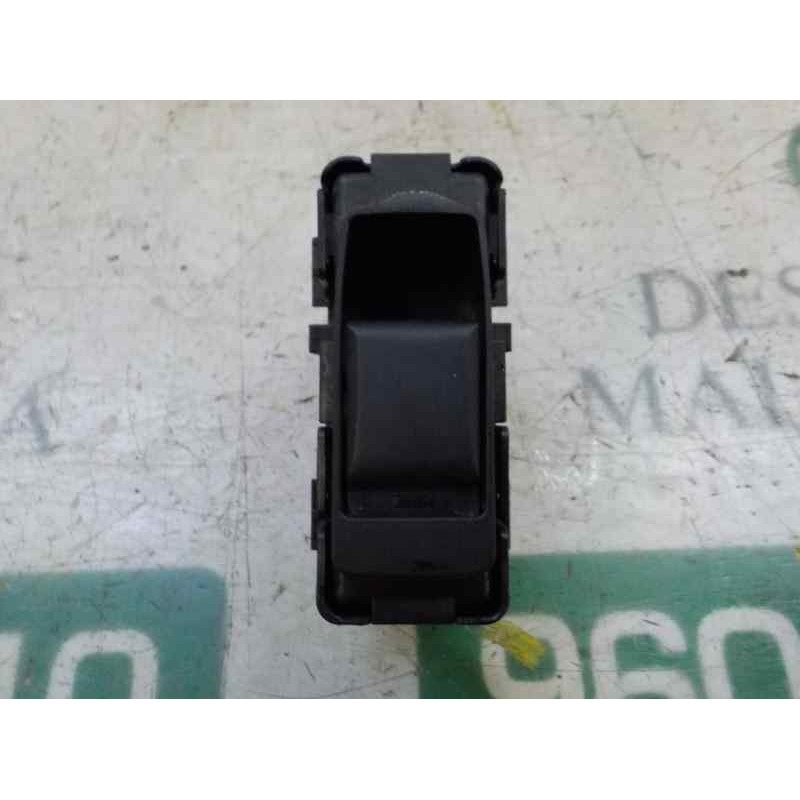 Recambio de mando elevalunas trasero izquierdo para jeep patriot 2.0 crd cat referencia OEM IAM   