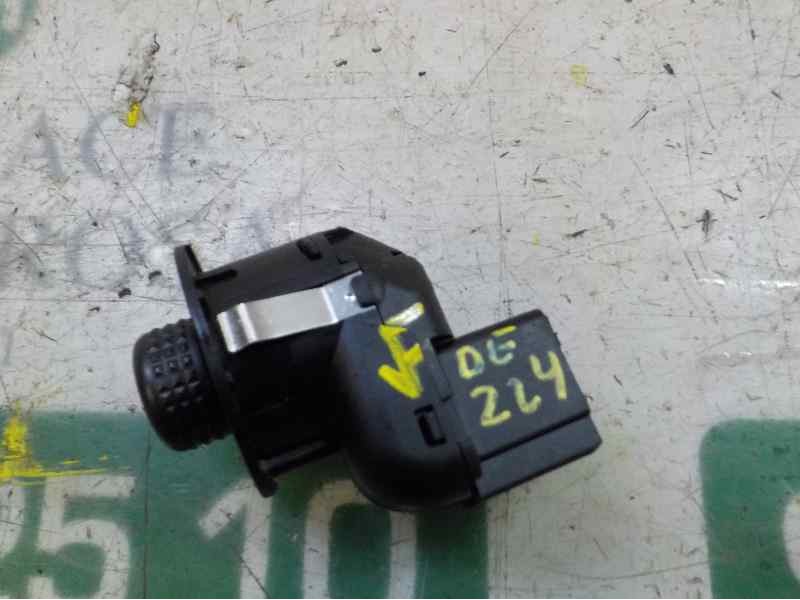 Recambio de mando retrovisor para jeep patriot 2.0 crd cat referencia OEM IAM   