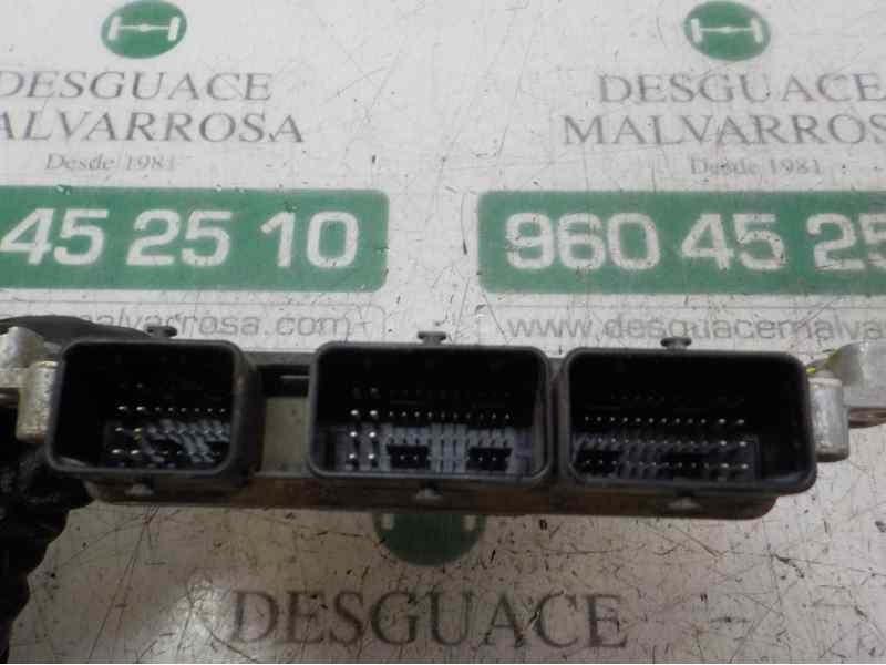 Recambio de centralita motor uce para nissan nv 200 (m20) 1.5 dci cat referencia OEM IAM   