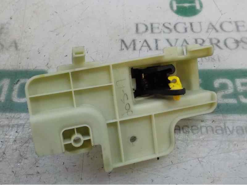 Recambio de maneta interior delantera izquierda para jeep patriot 2.0 crd cat referencia OEM IAM   