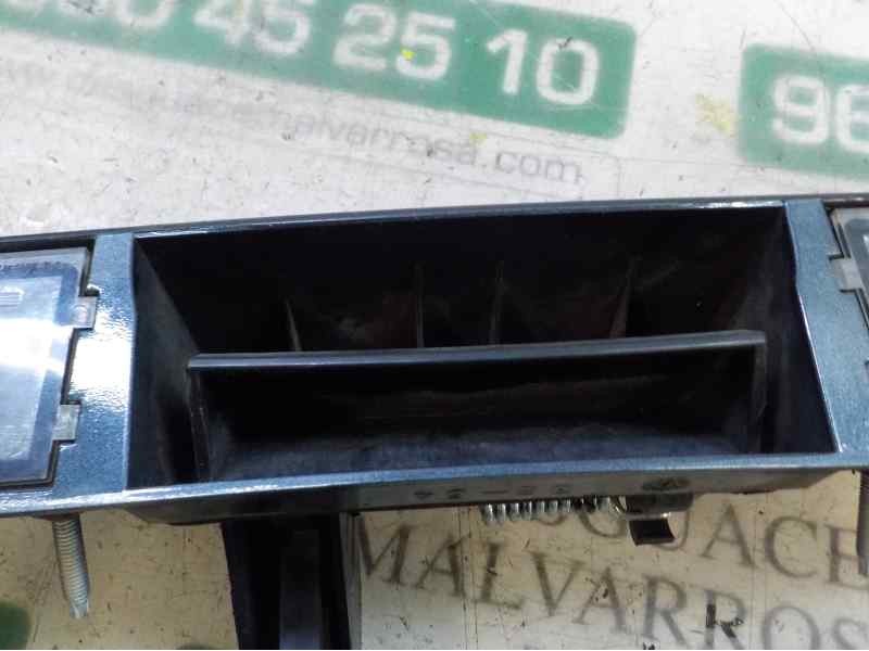 Recambio de maneta porton para jeep patriot 2.0 crd cat referencia OEM IAM   