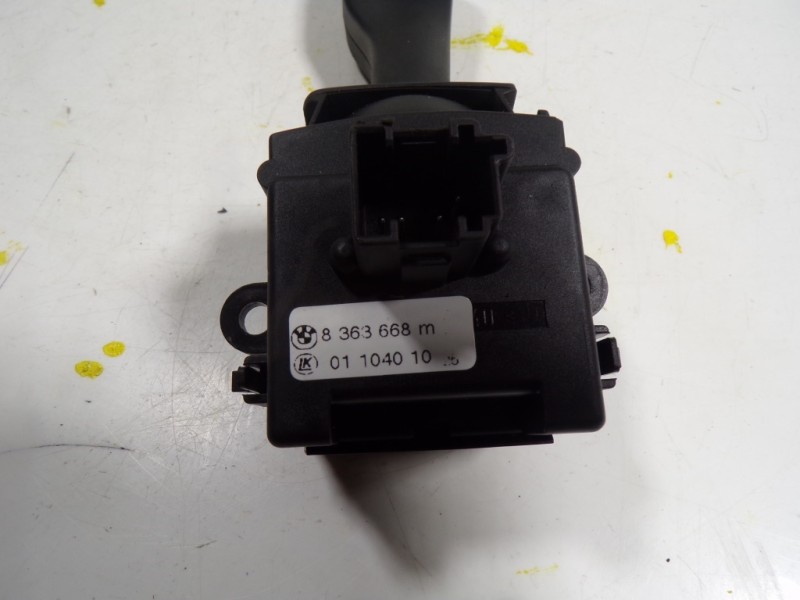 Recambio de mando intermitentes para bmw x3 (e83) 2.0 16v diesel cat referencia OEM IAM 61318363668 8363668 01104010