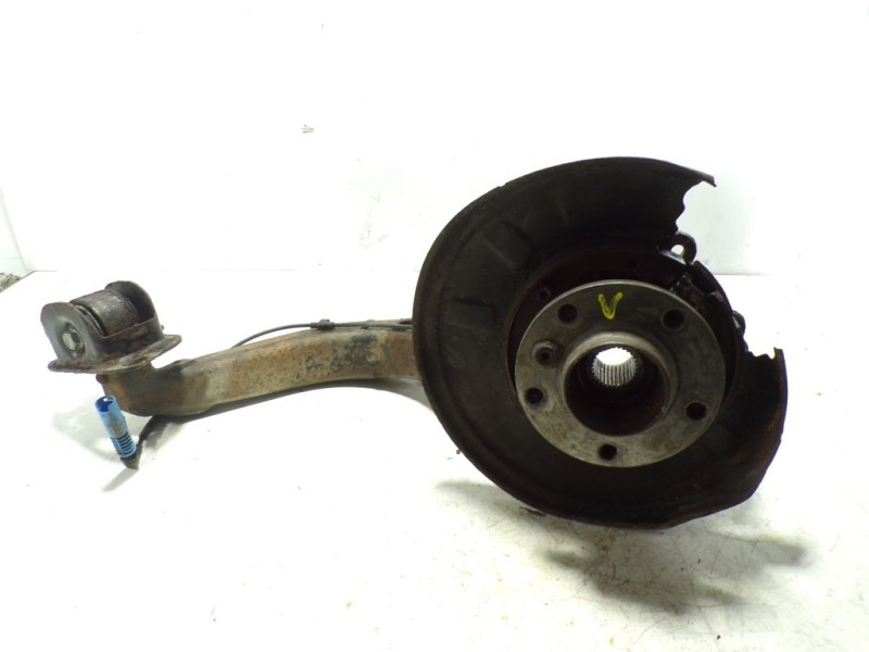 Recambio de mangueta trasera izquierda para bmw x3 (e83) 2.0 16v diesel cat referencia OEM IAM 33303420501  