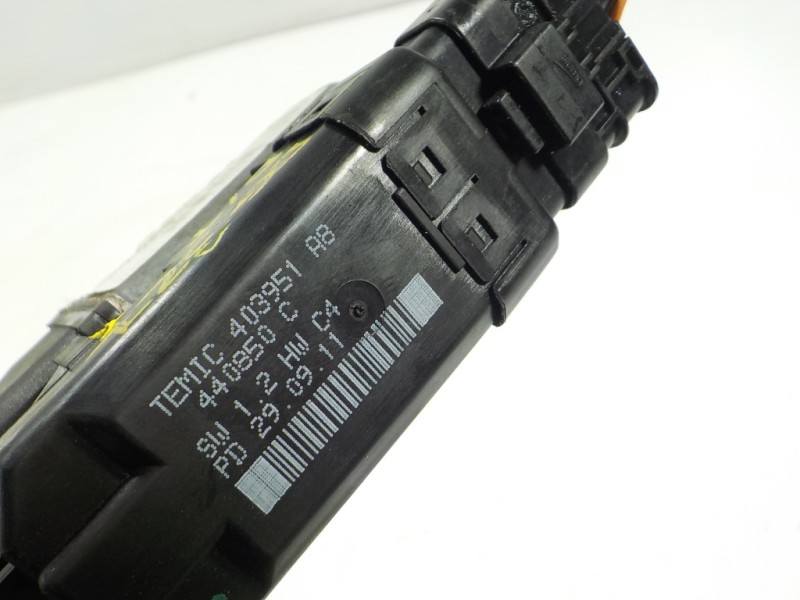 Recambio de motor elevalunas delantero izquierdo para kia cee´d 1.6 crdi cat referencia OEM IAM   