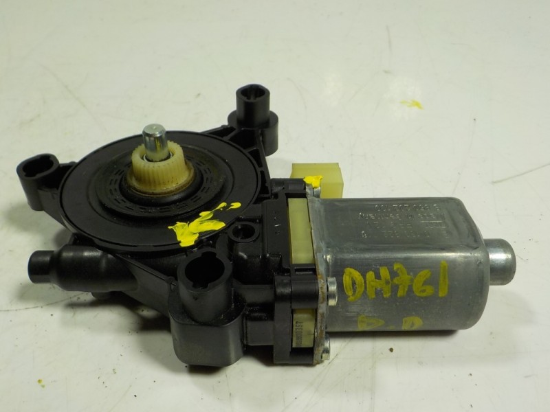 Recambio de motor elevalunas delantero derecho para seat leon (5f1) 2.0 tdi referencia OEM IAM  5Q0959802B 