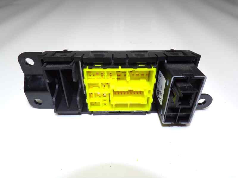 Recambio de mando retrovisor para nissan juke (f15) 1.6 16v cat referencia OEM IAM 25570CT01B  