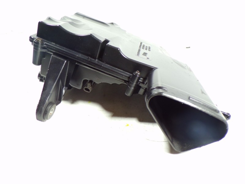 Recambio de filtro aire para mercedes-benz clase cls (w219) 3.0 cdi cat referencia OEM IAM A6420901701  