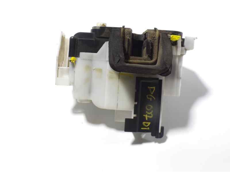 Recambio de cerradura puerta lateral izquierda para fiat doblo 1.3 16v jtd cat referencia OEM IAM 51934859  