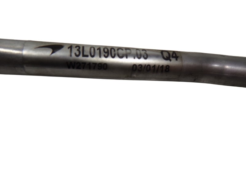 Recambio de tubo para mclaren 570s spider p13 referencia OEM IAM  13L0190CP 