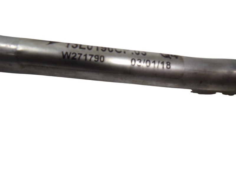 Recambio de tubo para mclaren 570s spider p13 referencia OEM IAM  13L0190CP 