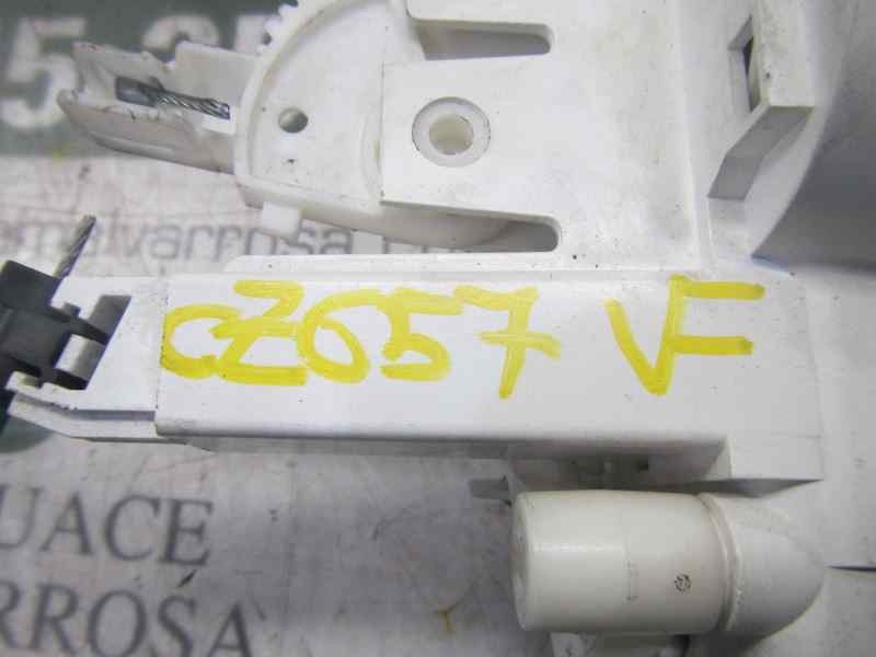 Recambio de mando calefaccion / aire acondicionado para renault grand modus 1.2 16v referencia OEM IAM 7701070473  