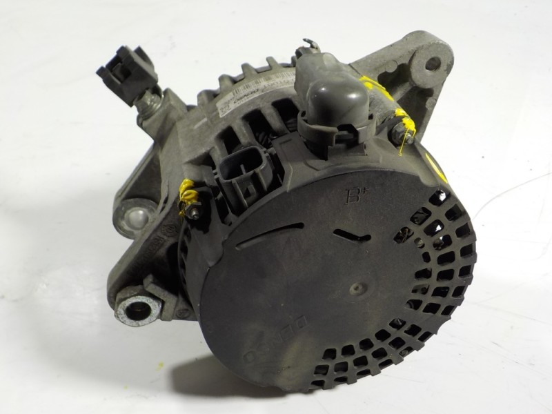 Recambio de alternador para toyota verso business referencia OEM IAM  270600T081 