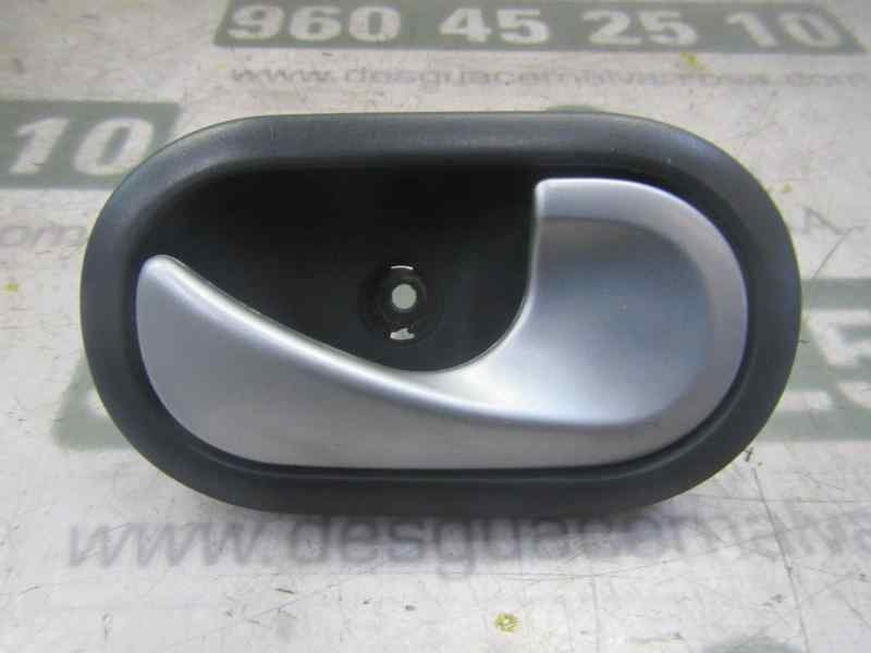 Recambio de maneta interior trasera derecha para renault grand modus 1.2 16v referencia OEM IAM 8200730863  