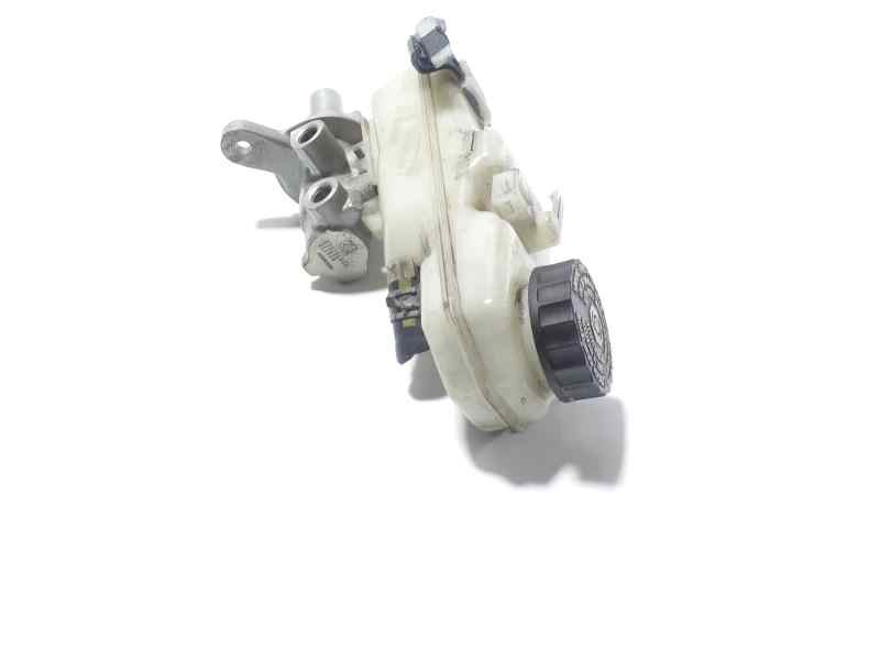 Recambio de bomba freno para toyota auris 1.4 turbodiesel cat referencia OEM IAM 4720109500 07223C640 07223C640