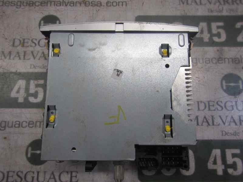 Recambio de sistema audio / radio cd para renault grand modus 1.2 16v referencia OEM IAM 8200633627  