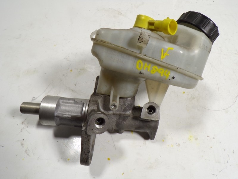 Recambio de bomba freno para opel insignia sports tourer 2.0 16v cdti referencia OEM IAM 13286445  