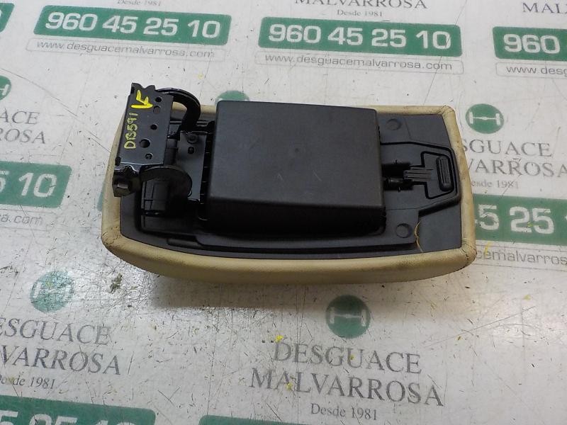 Recambio de apoyabrazos central para ford mondeo ber. (ca2) ghia referencia OEM IAM   