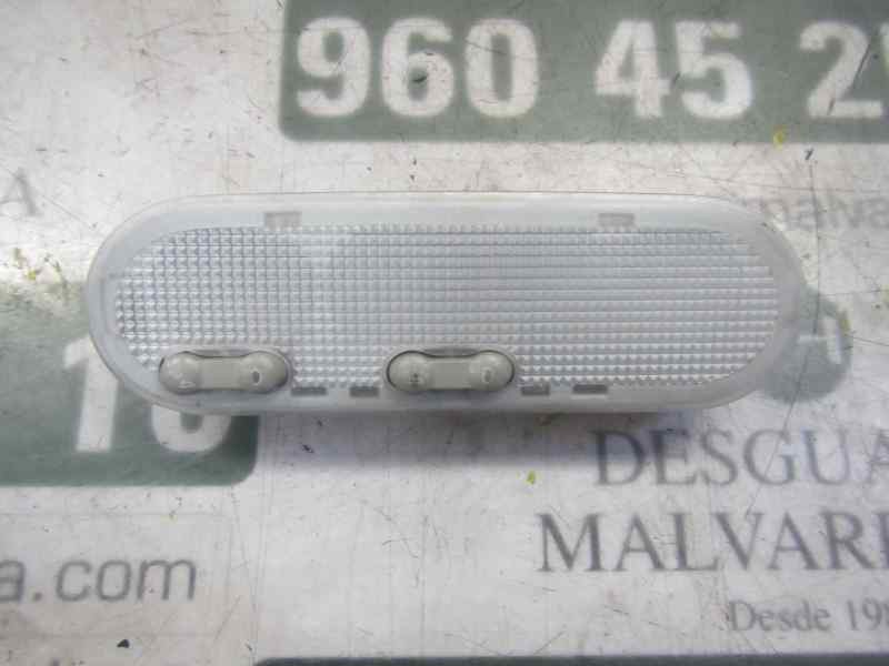 Recambio de piloto interior para renault grand modus 1.2 16v referencia OEM IAM 8200073231  