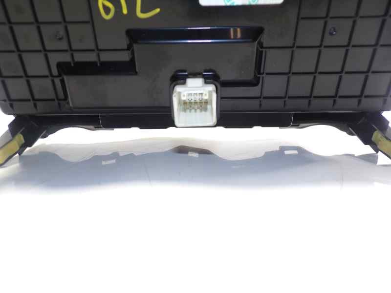 Recambio de mando climatizador para toyota auris 1.4 turbodiesel cat referencia OEM IAM 5590002321 5590002321A 2C207T000078A