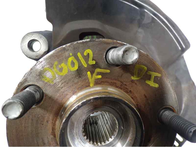 Recambio de mangueta delantera izquierda para toyota auris 1.4 turbodiesel cat referencia OEM IAM 4321202171  