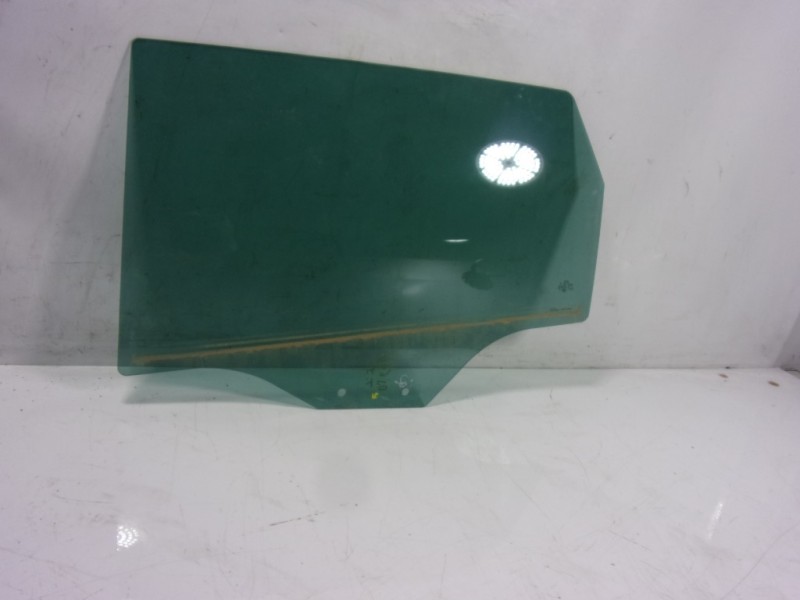 Recambio de cristal puerta trasero izquierdo para cupra ateca 2.0tsi 4drive referencia OEM IAM 575845025A  