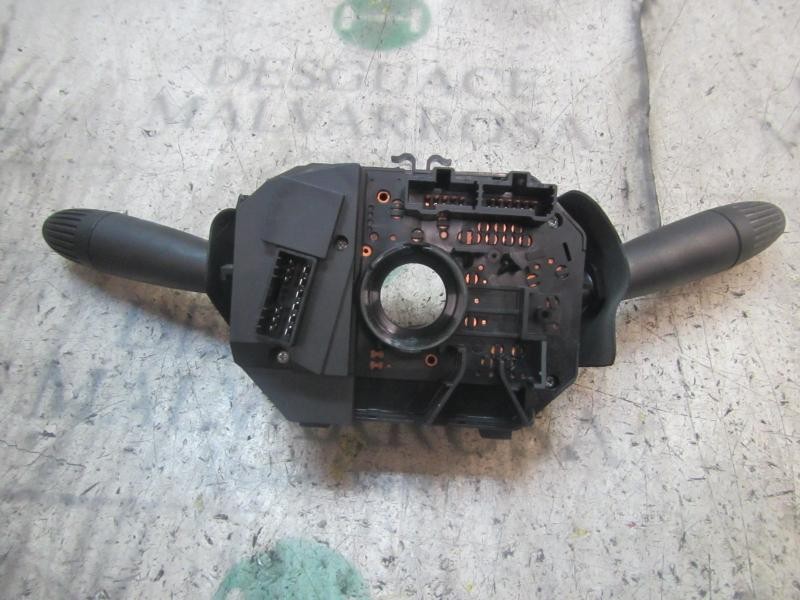 Recambio de mando luces para fiat punto berlina (188) 1.2 cat referencia OEM IAM   