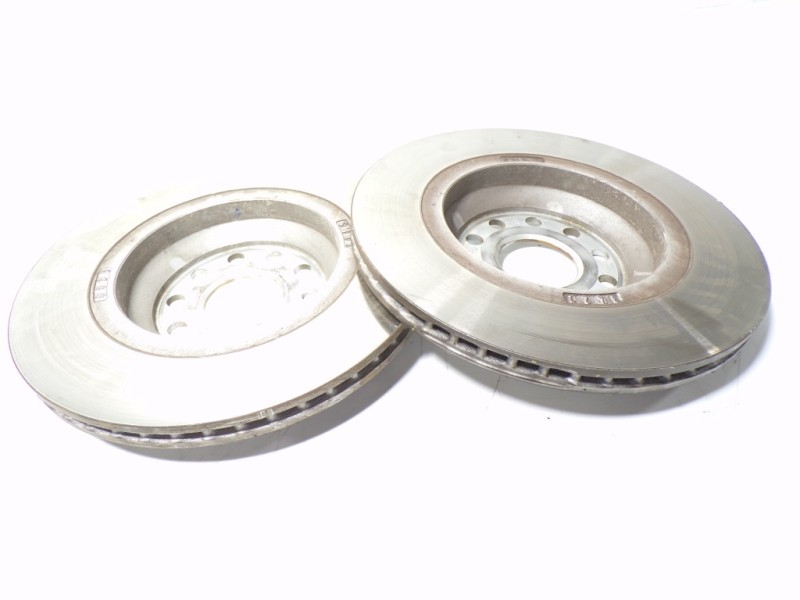 Recambio de disco freno trasero para cupra ateca 2.0tsi 4drive referencia OEM IAM 5Q0615601E  