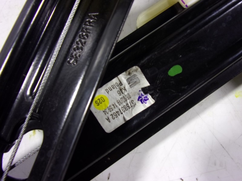 Recambio de elevalunas delantero derecho para cupra ateca 2.0tsi 4drive referencia OEM IAM 575837462A 575837462A 