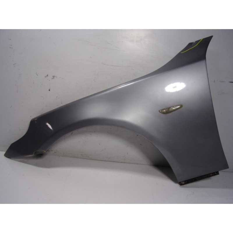 Recambio de aleta delantera izquierda para bmw serie 5 berlina (e60) 3.0 24v cat referencia OEM IAM 41357111429  