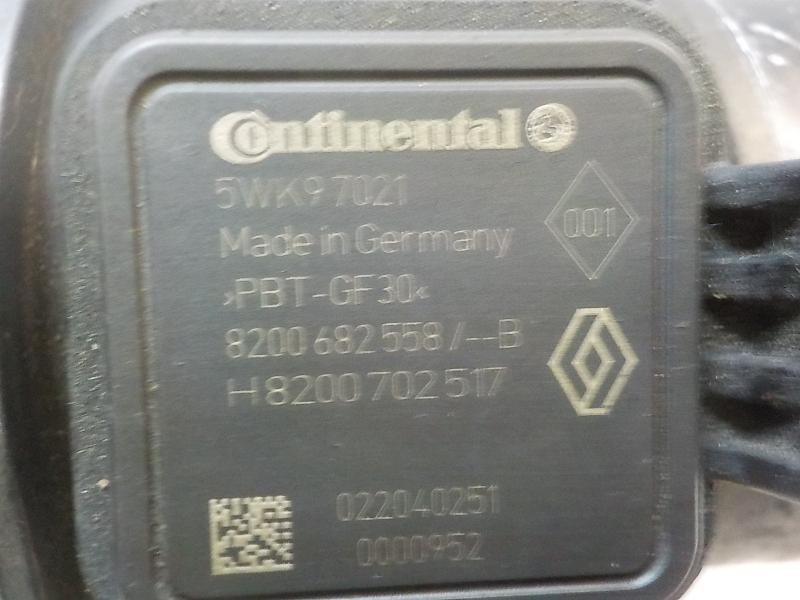Recambio de caudalimetro para renault megane iii coupe 1.5 dci diesel referencia OEM IAM 8200682558 82006825587B 