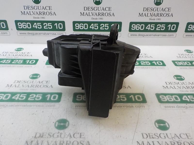 Recambio de filtro aire para renault megane iii coupe 1.5 dci diesel referencia OEM IAM 8200947663  