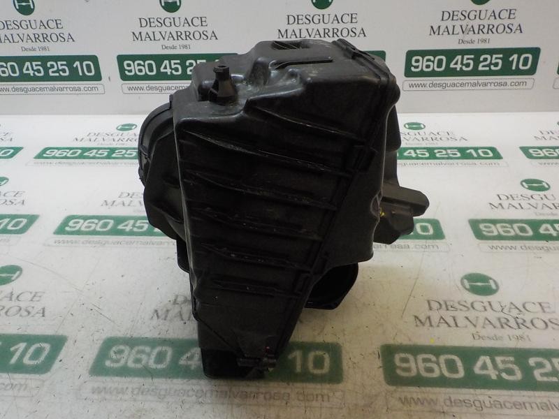 Recambio de filtro aire para renault megane iii coupe 1.5 dci diesel referencia OEM IAM 8200947663  